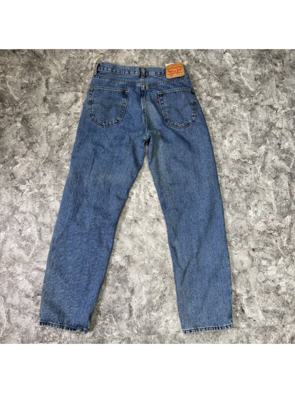 Levi's 550 Jeans Mens 34x34 Medium Wash Relaxed Fit Tapered Blue